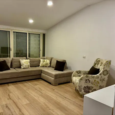 Sea Breeze Spacious 135m Family By Z Appartamento Durrës