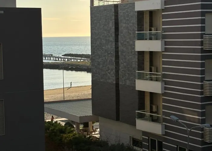 Sea Breeze Spacious 135m Family By Z Apartment *